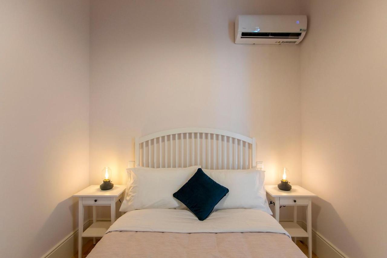 Lovelystay - 2Br Flat With Ac In Duque De Loule Porto Exterior photo